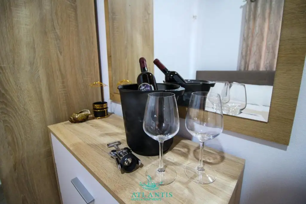 Deluxe Suite image 18