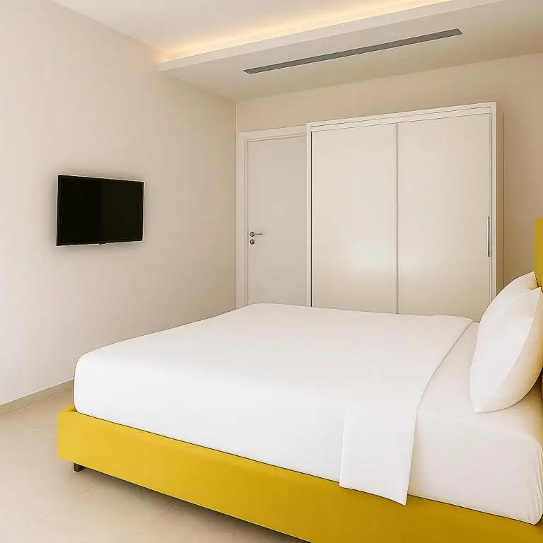 Deluxe Apartment
