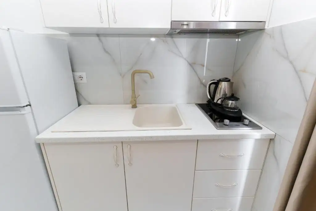Superior Triple Room with Sea View image 8