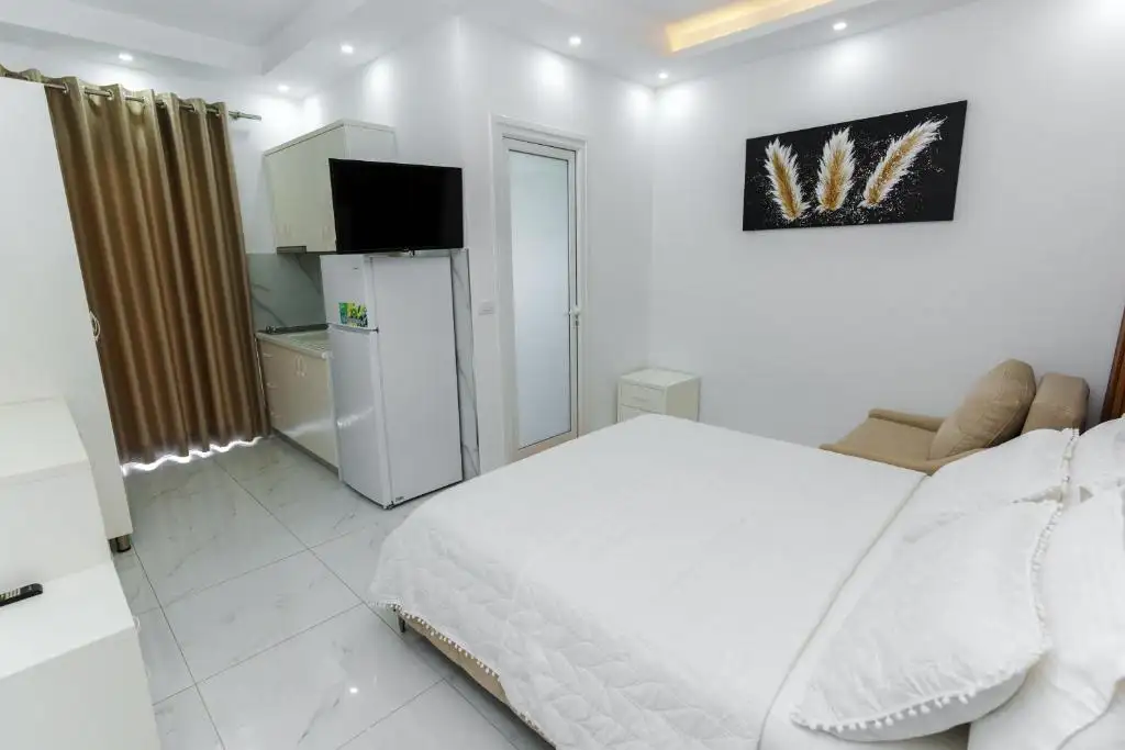 Superior Triple Room with Sea View image 7