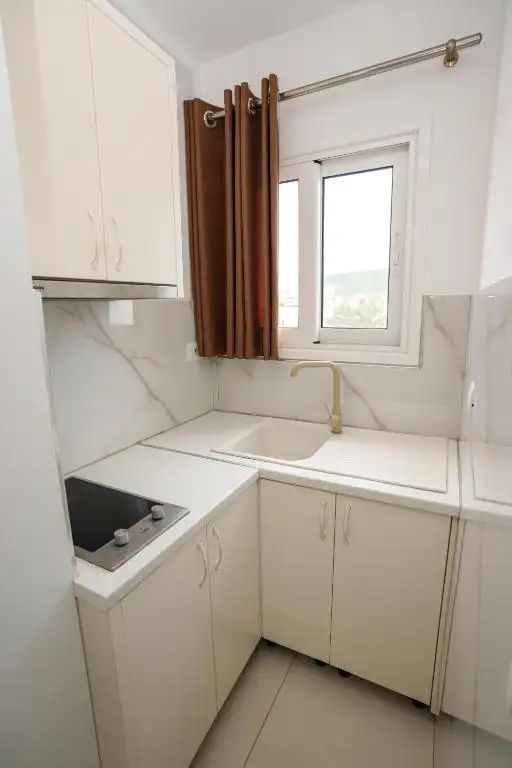 Superior Triple Room image 2