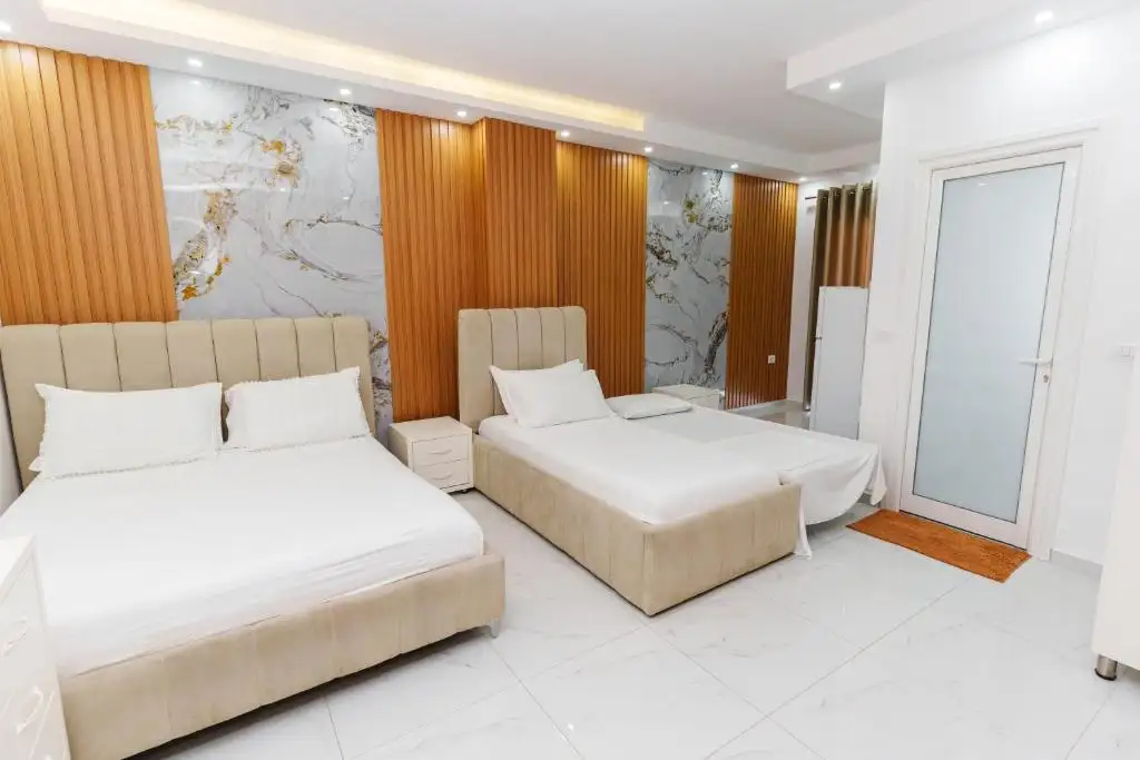 Superior Quadruple Room with Sea View image 2