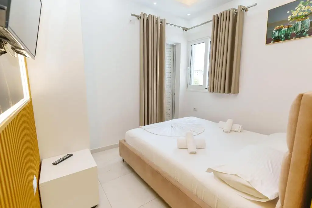 Superior Two-bedroom Apartment image 11