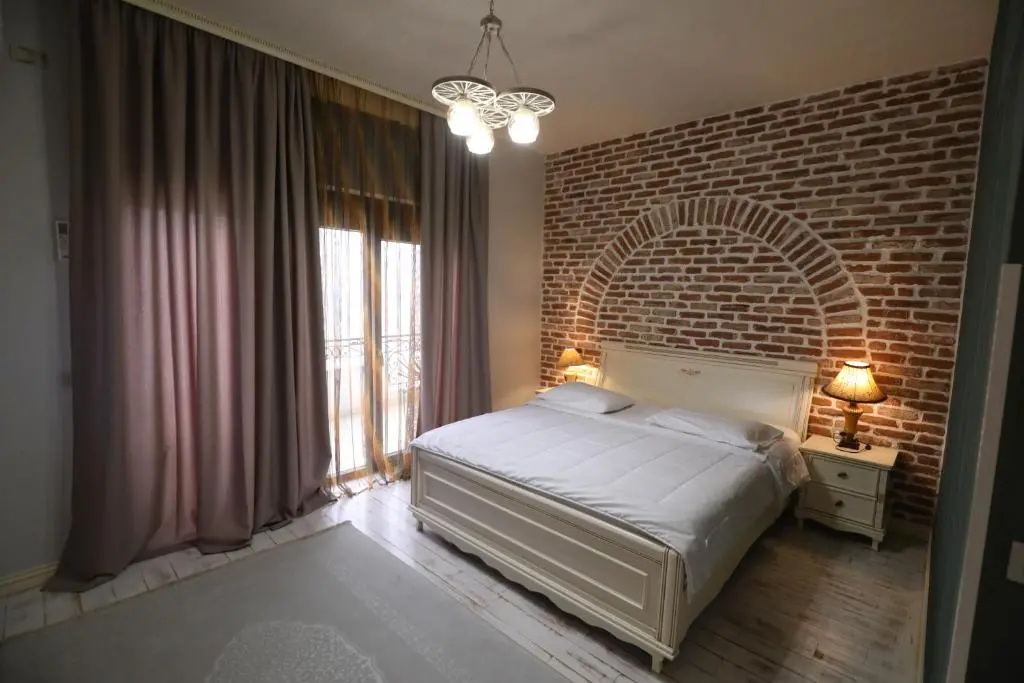 img_id_887114.webp