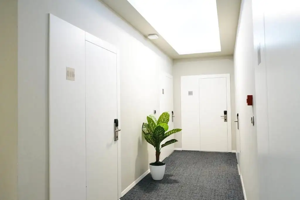 Double Room with Balcony image 17