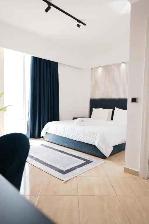 Double Room with Sofa Bed - Sea View image 5