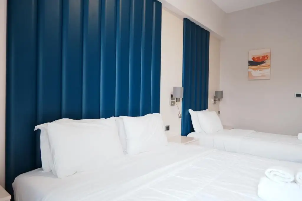 Triple Room with Balcony Sea View image 16