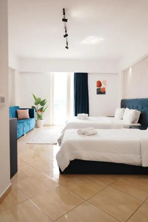 Superior Quadruple Room with Balcony image 15