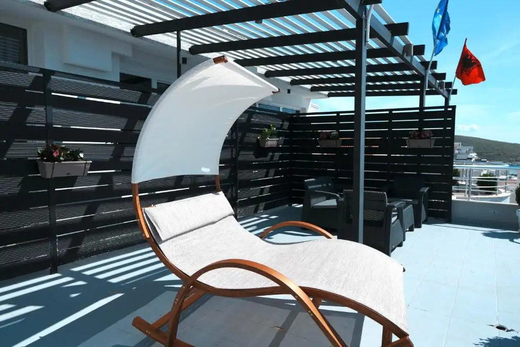 Superior Suite with Terrace and Sea View image 2