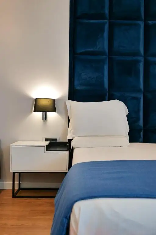 Suite with Terrace and Sea View image 15