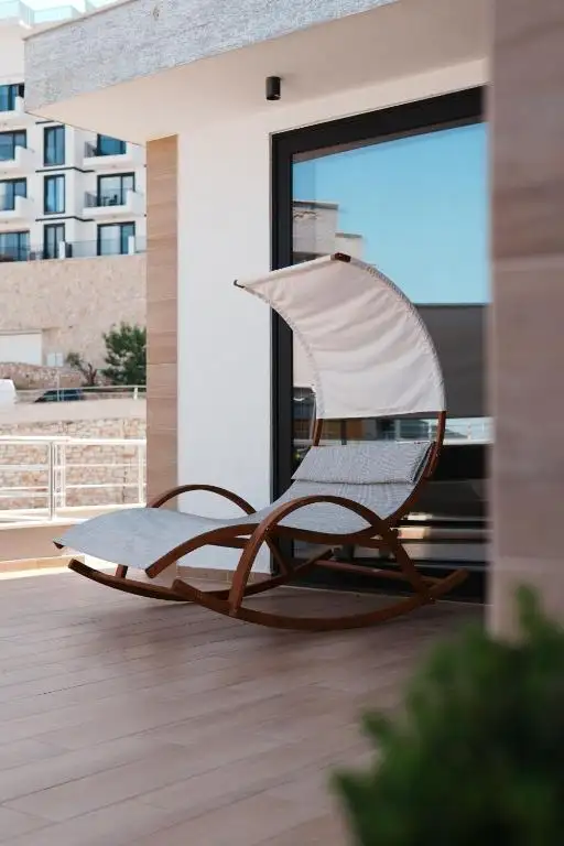 Deluxe Suite with Terrace and Sea View image 4