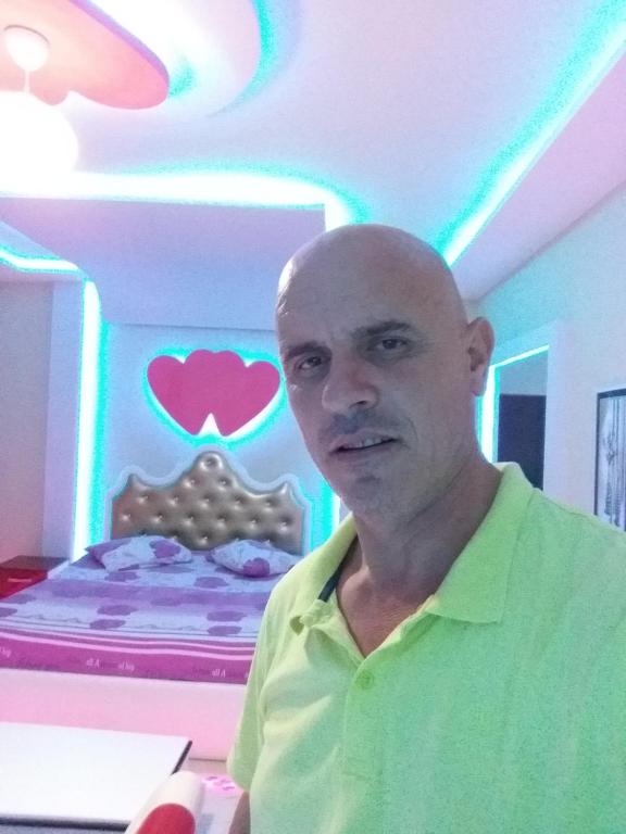 img_id_1092586.jpg