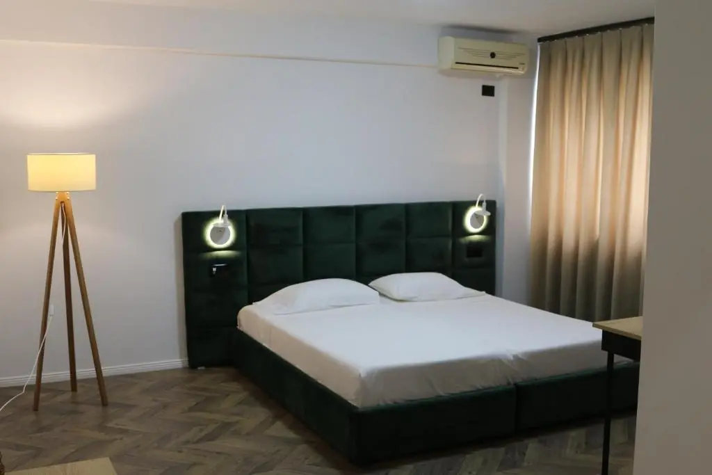 img_id_1081200.webp
