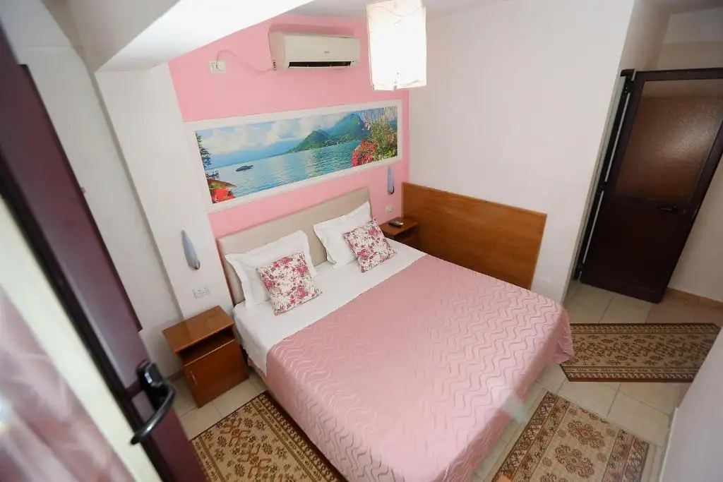 img_id_561577.webp