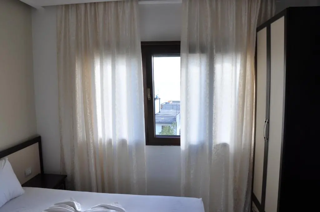 img_id_981843.webp