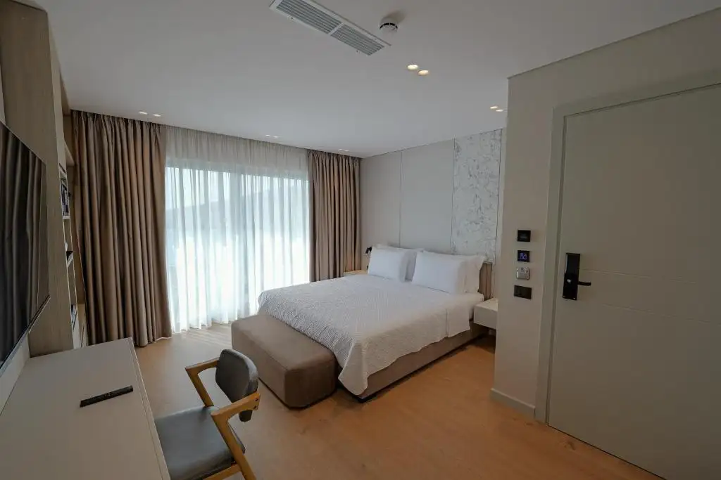 img_id_567406.webp