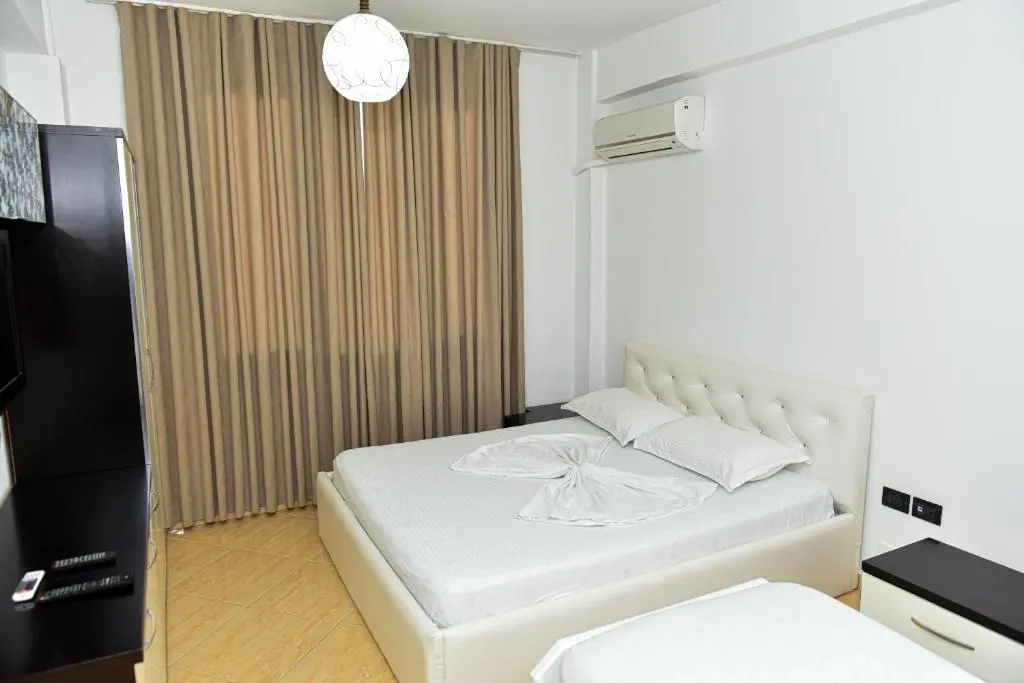 img_id_986744.webp