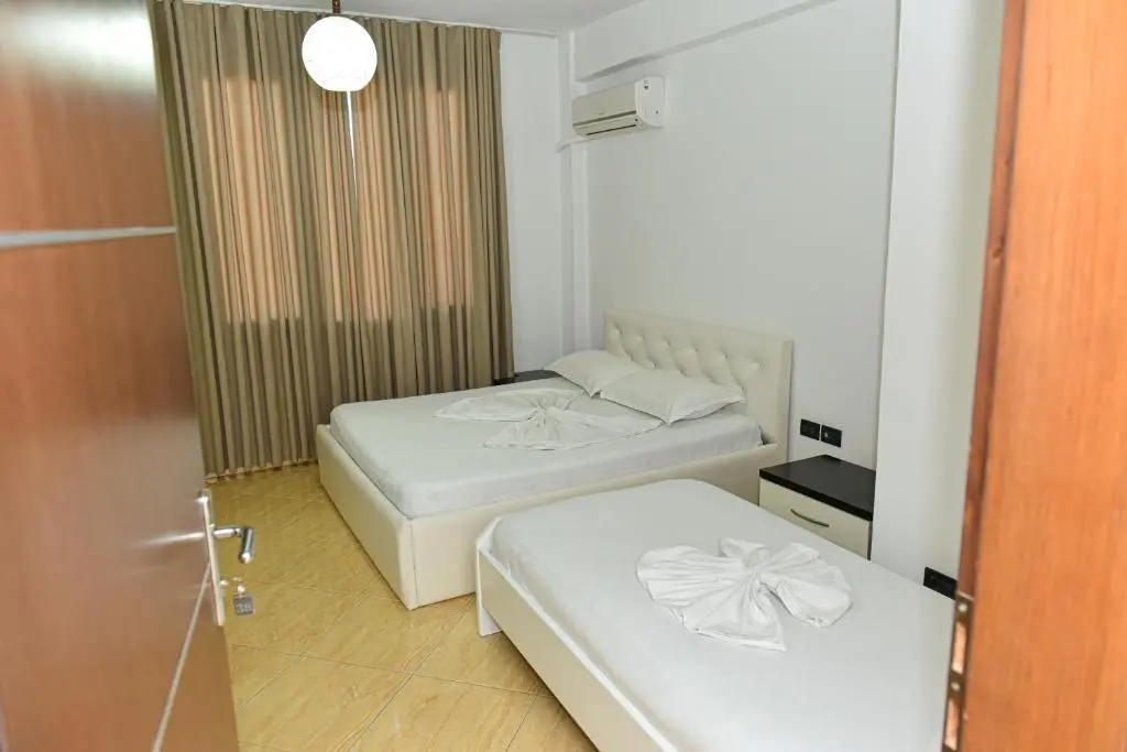 img_id_986783.webp