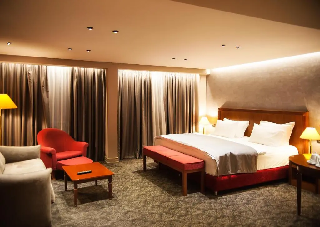 img_id_974432.webp