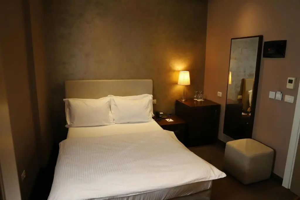 img_id_974473.webp