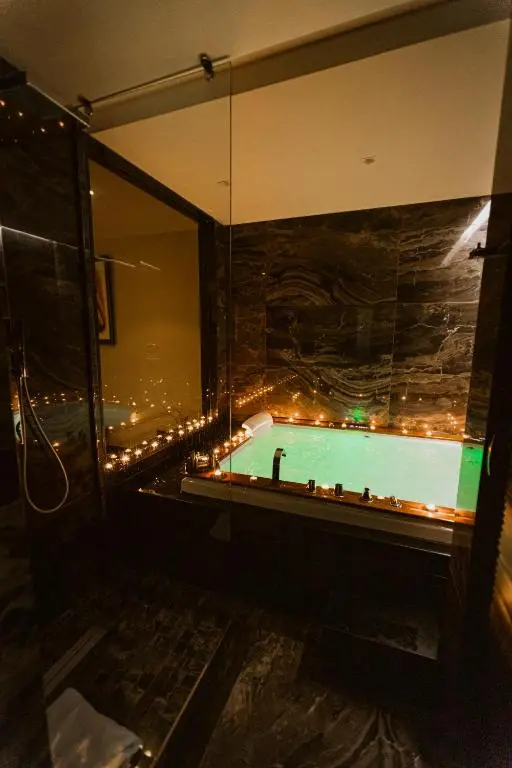 img_id_1227795.webp