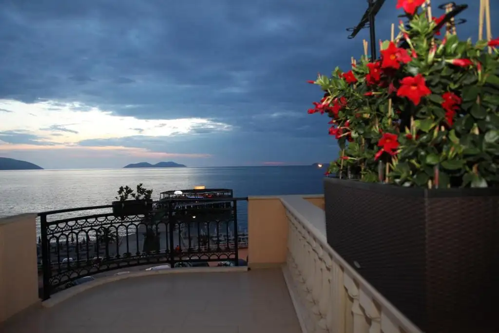 img_id_587509.webp