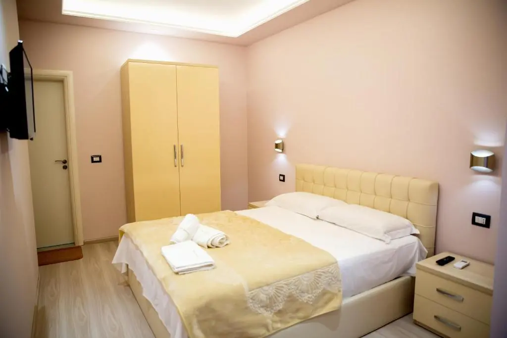 img_id_1009815.webp