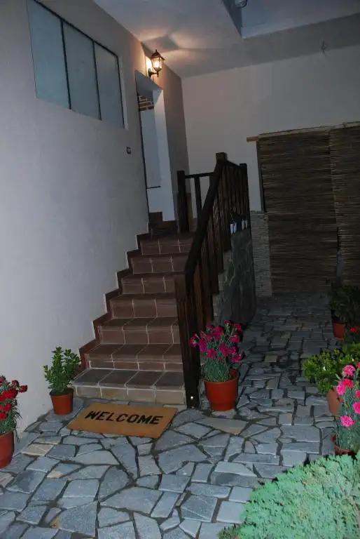 img_id_595678.webp