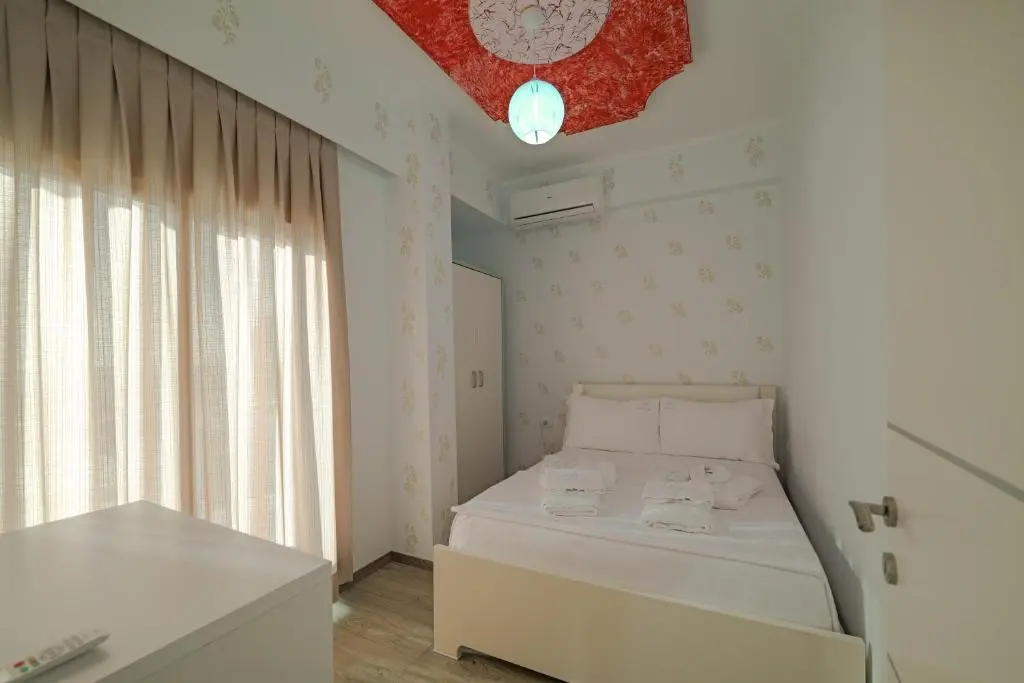 img_id_961241.webp