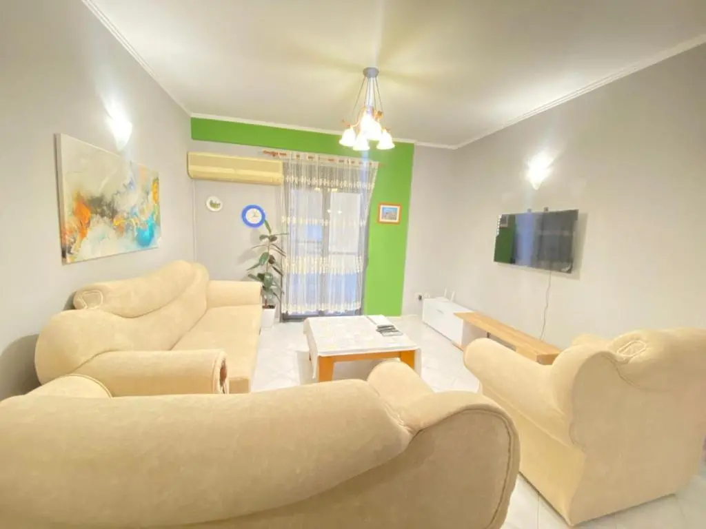img_id_1703777.webp
