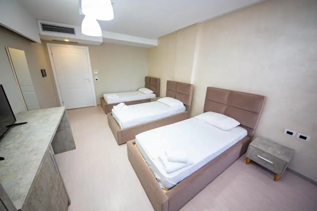 img_id_604174.webp