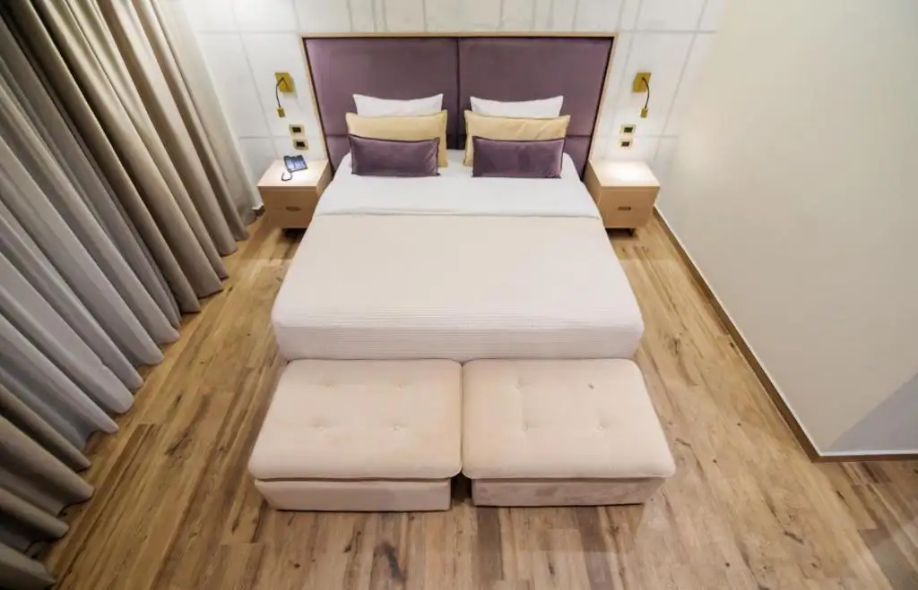 img_id_609945.webp