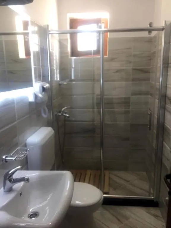 img_id_1083357.webp