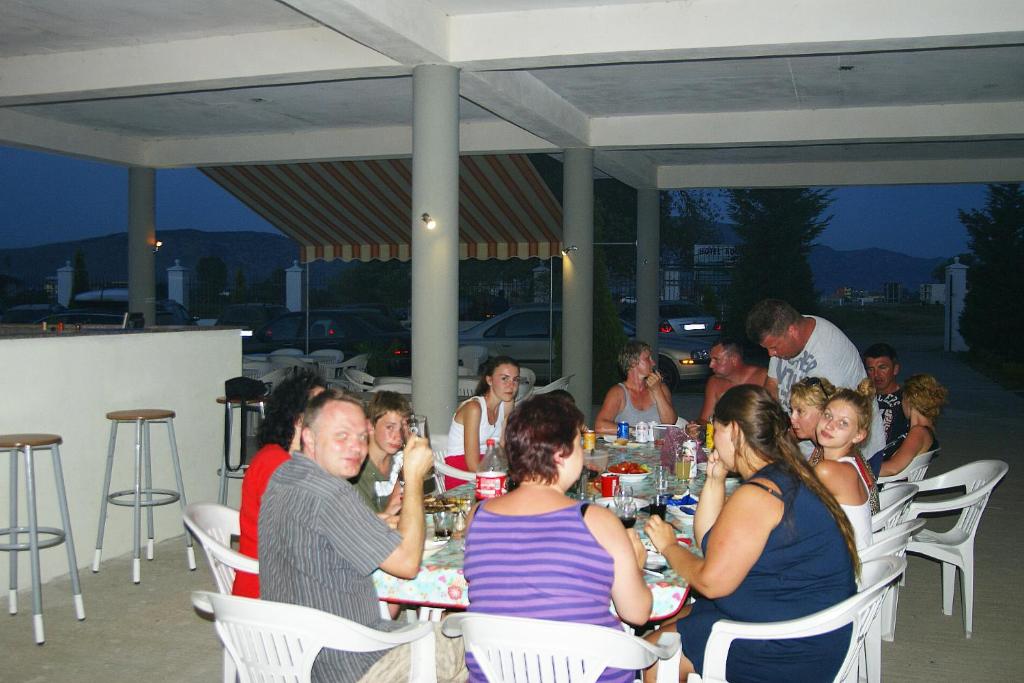 img_id_1116464.jpg