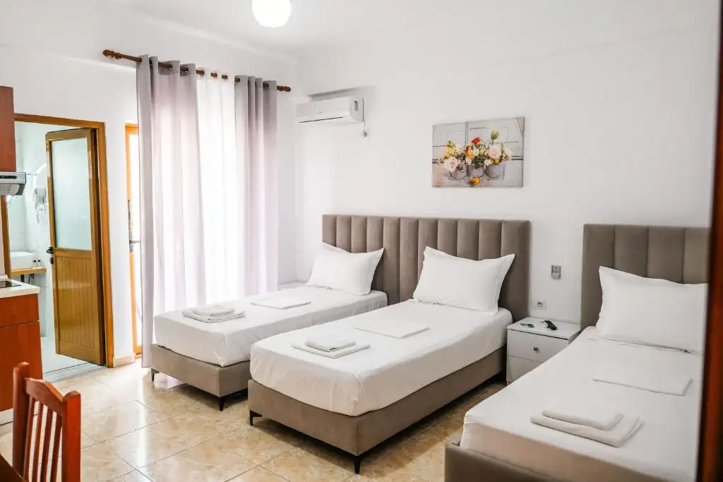 Apartment with Balcony image 3