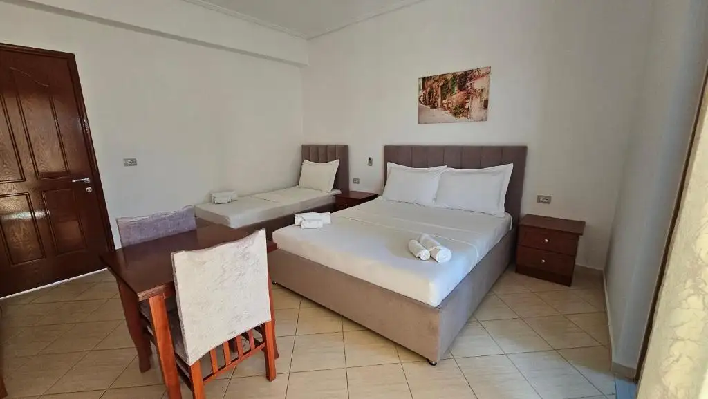 Double Room with Mountain View