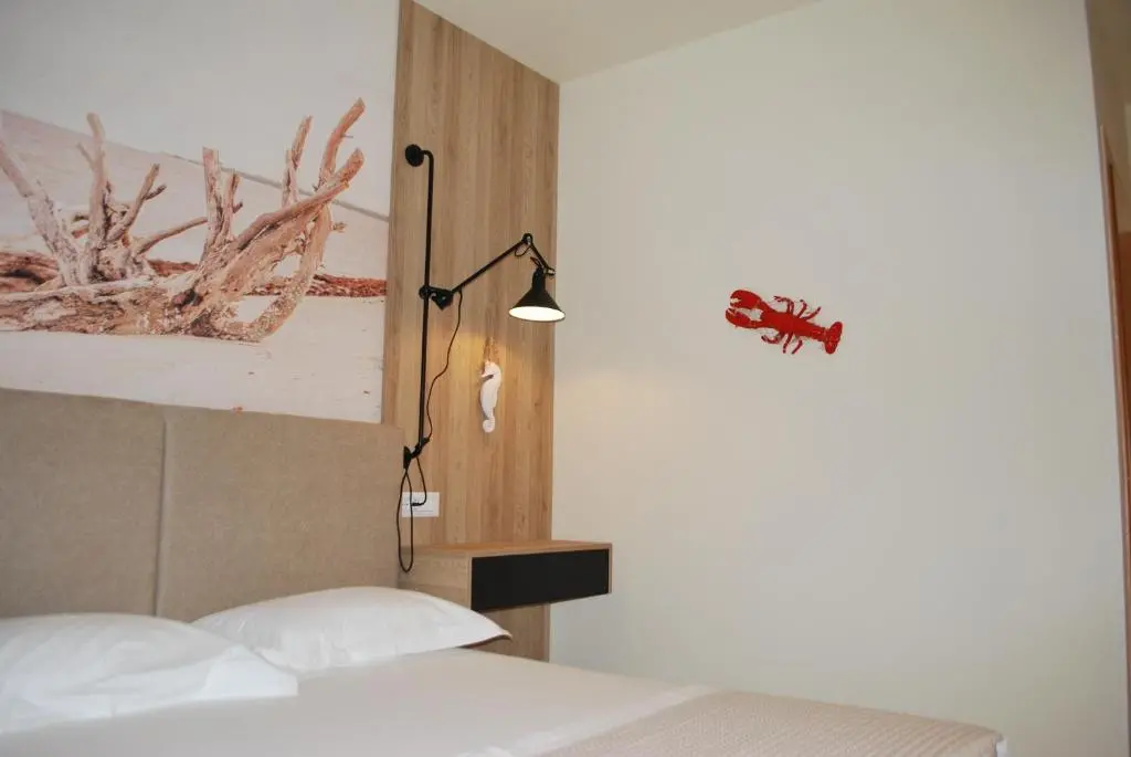 img_id_1089879.webp
