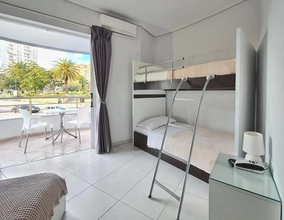 img_id_935690.webp