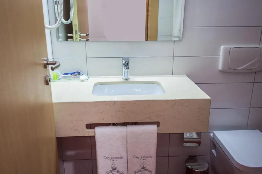 img_id_903250.webp