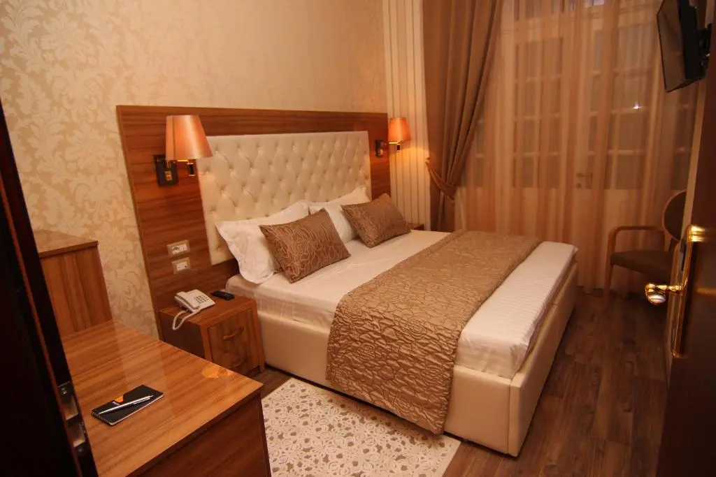 img_id_1080564.webp