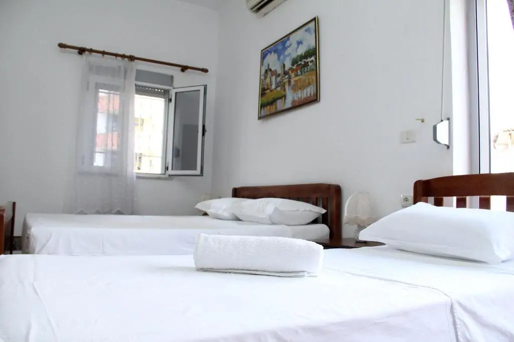 img_id_1080810.webp