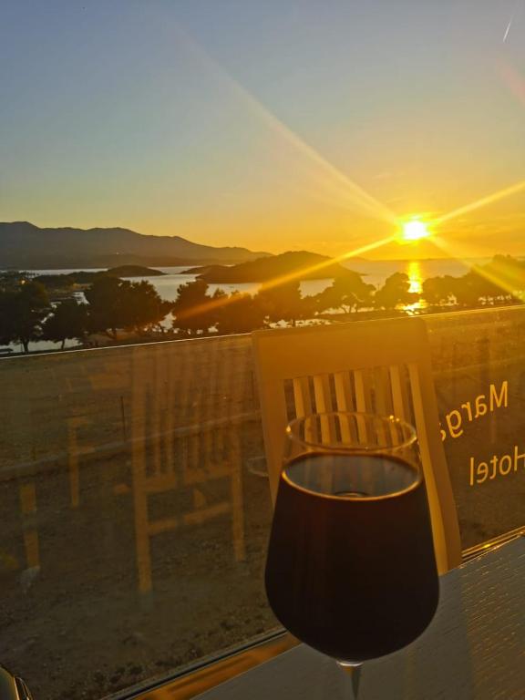 img_id_1079793.jpg
