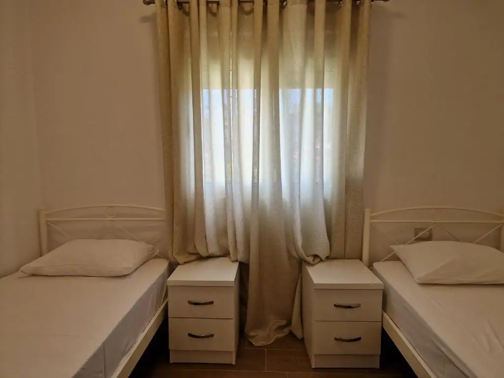 img_id_613143.webp
