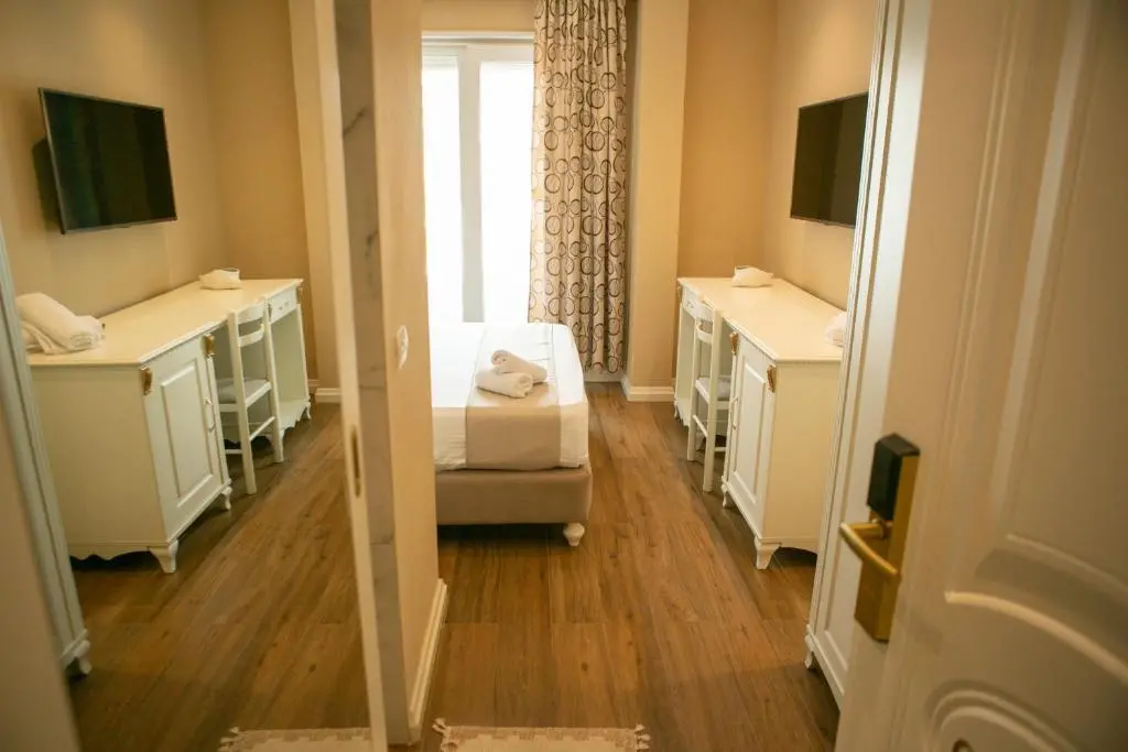 img_id_1095621.webp