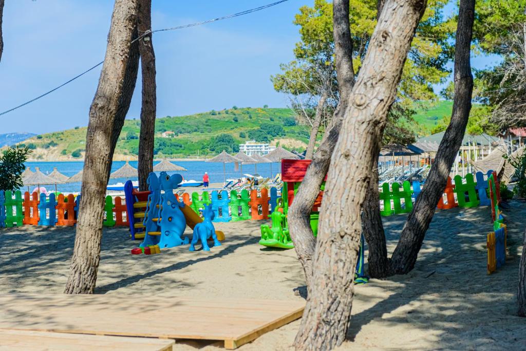 img_id_908168.jpg