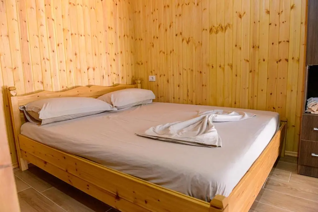 img_id_908182.webp