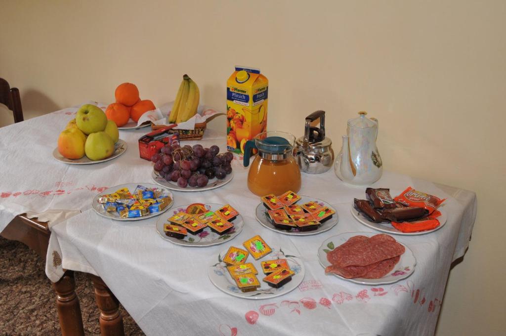 img_id_1092910.jpg