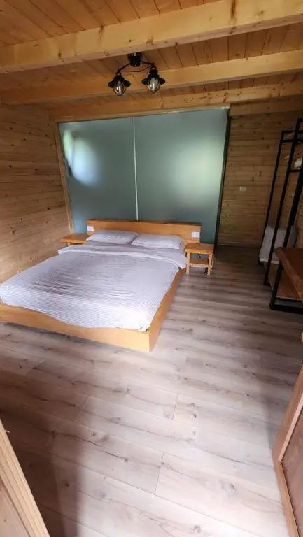 img_id_927047.webp