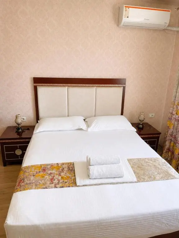img_id_884309.webp
