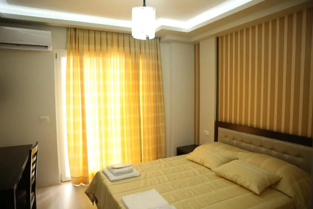 img_id_888235.webp